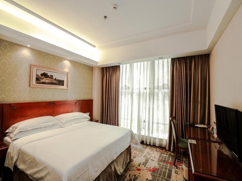 Vienna Hotel Dongguan Hou Street Wanda Plaza エクステリア 写真