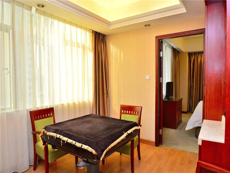 Vienna Hotel Dongguan Hou Street Wanda Plaza エクステリア 写真