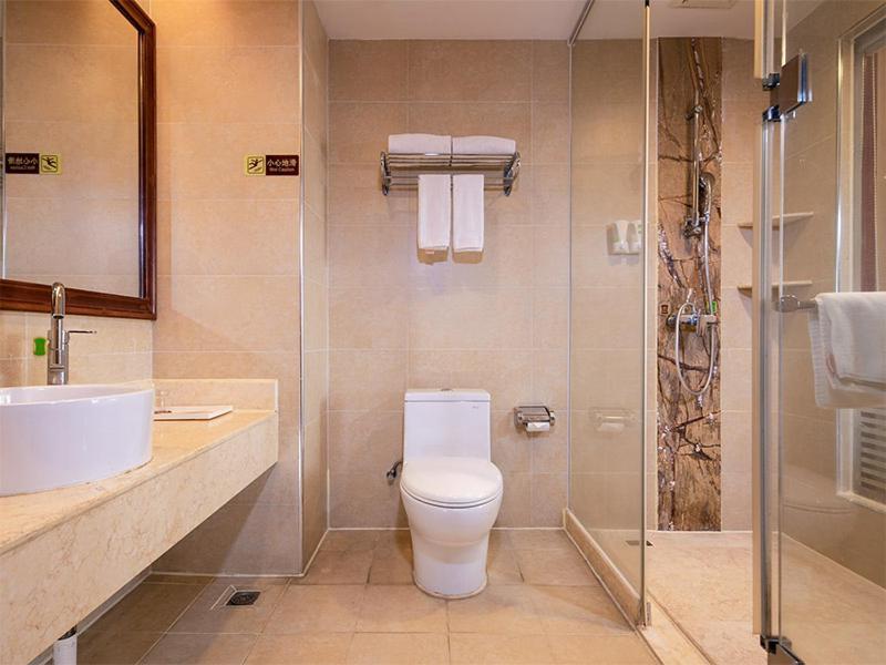 Vienna Hotel Dongguan Hou Street Wanda Plaza エクステリア 写真